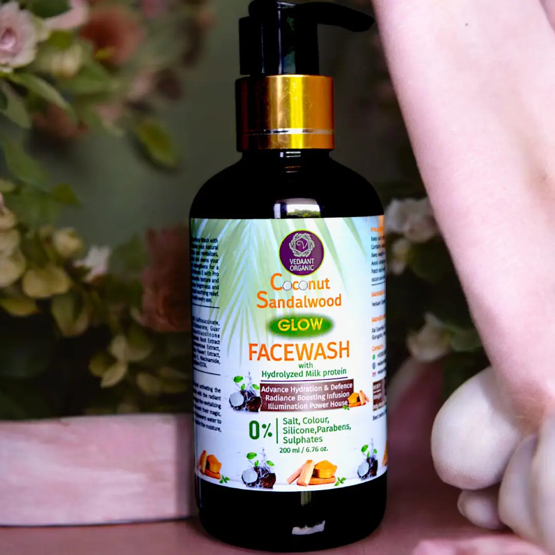 Coconut Sandalwood Glow Face Wash with Hydrolyzed Milk Protein